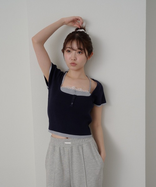 RAY CASSIN(レイカズン)の「レースキャミレイヤードヘンリーニット(ニット/セーター・レディース・ライトベージュ/ピンク/ネイビー・FREE)」の18枚目の写真