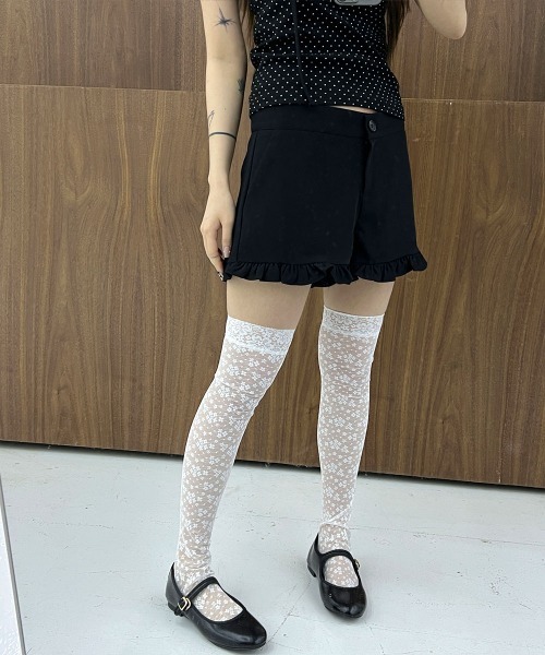 4INT.(フォイント)の「ラブリー フリル ショートパンツ(その他パンツ・レディース・ブラック/チャコール・FREE)」の20枚目の写真