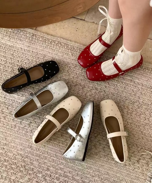 ドットスタッズパンプス（パンプス）｜mebole（メボレ）のファッション