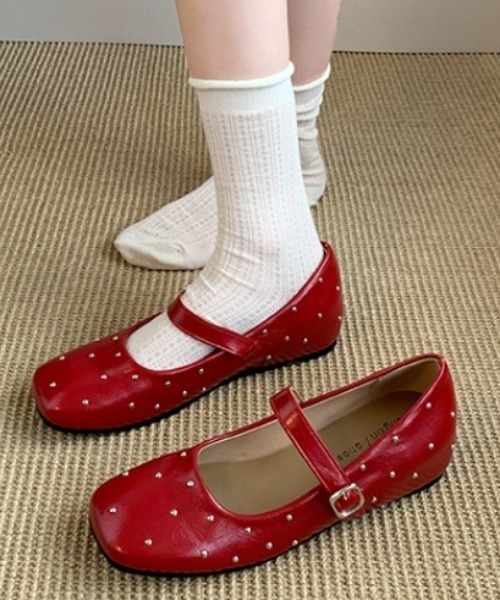 mebole（メボレ）の「ドットスタッズパンプス（パンプス・レディース・シルバー/レッド/アイボリー/ブラック・MEDIUM/SMALL/LARGE）」の5枚目の写真