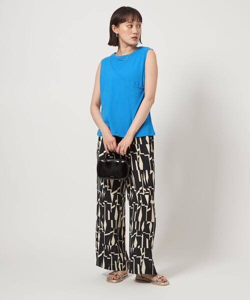 green label relaxing（グリーンレーベルリラクシング）の「レイヤードライク タンクトップ（タンクトップ・レディース・ブラック/ベージュ/ロイヤルブルー・FREE）」の11枚目の写真