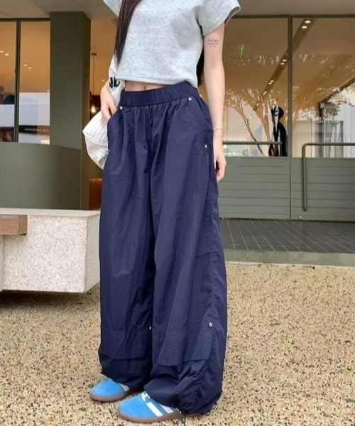 gossip!ロサンゼルス(ゴシップロサンゼルス)の「Y2Kガーリー*速乾カジュアルカーゴパンツ(カーゴパンツ・レディース・ネイビー・FREE)」の8枚目の写真