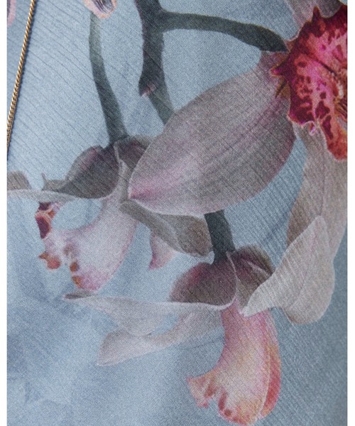 ALLSAINTS(オールセインツ)の「FLORA PRINTED MAXI DRESS | フローラ プリント マキシ ドレス・ワンピース(ワンピース・レディース・ブルー系その他・6/4/8/10/12)」の5枚目の写真