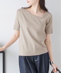 アシンメトリーデザインニット