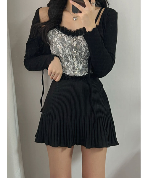 VIVID LADY(ビビッドレディー)の「花柄レースキャミソールカップ付 ブラレット カップタンクトップ(キャミソール・レディース・アイボリー/ブラック・FREE)」の18枚目の写真