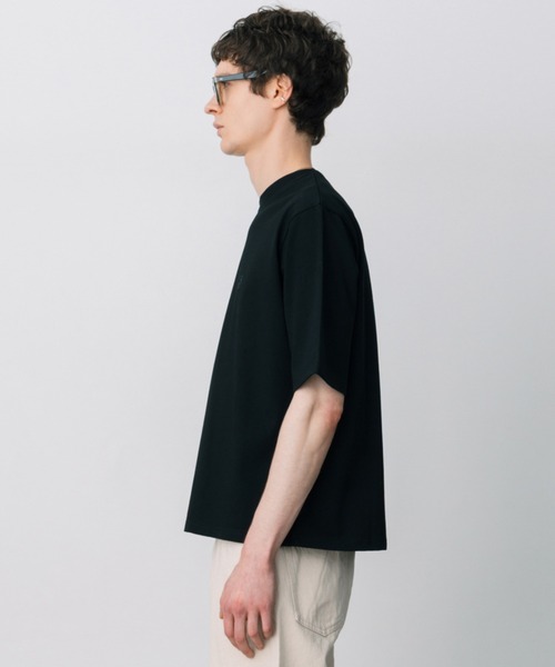LURAKU(ルラク)の「【LURAKU】One-Point Cropped T-Shirt/ ワンポイント短丈Tシャツ(Tシャツ/カットソー・メンズ・ブラック/オフホワイト・S/M/L)」の15枚目の写真