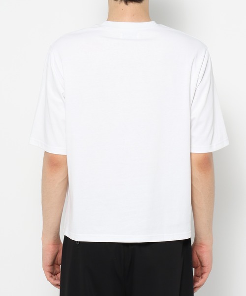 LURAKU（ルラク）の「【LURAKU】Cropped Embroidery Tee / クロップド刺繍Tシャツ（Tシャツ/カットソー・メンズ・ブラック/オフホワイト・S/M/L）」の19枚目の写真