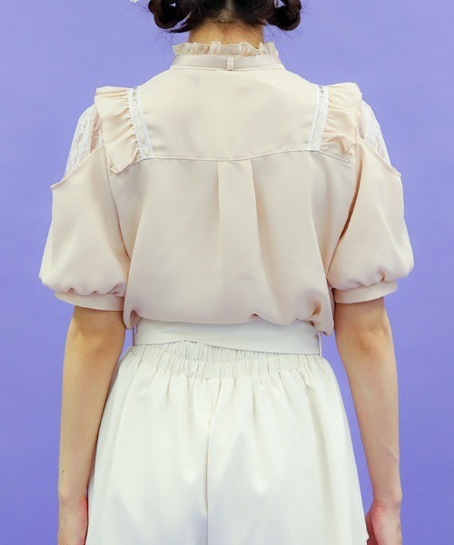 axes femme POETIQUE（アクシーズファムポエティック）の「レース肩あきブロッキングブラウス（シャツ/ブラウス・レディース・ピンク/キナリ/ブラック・MEDIUM）」の6枚目の写真