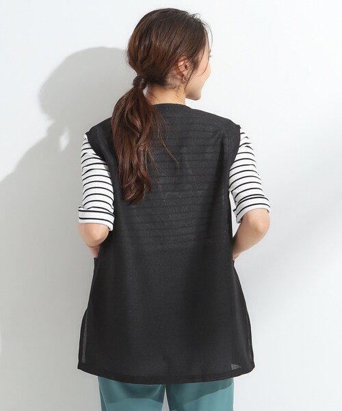 DRESKIP(ドレスキップ)の「【S-LL】夏のレイヤードコーデに さらりと着られるメッシュジレ(ベスト・レディース・カーキ/ブラック/アイボリー・04/03/02/01)」の9枚目の写真