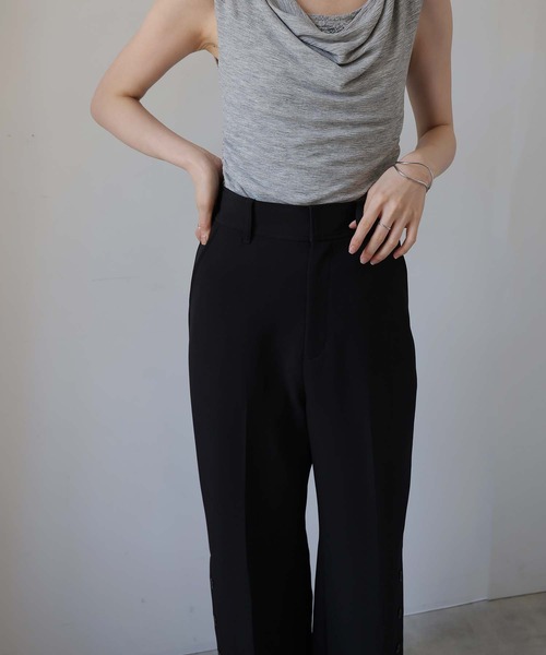 Doula Doula(ドゥーラドゥーラ)の「裾釦フレアパンツ(スラックス・レディース・ブラック/ブラウン/チャコール・マルチサイズ)」の6枚目の写真