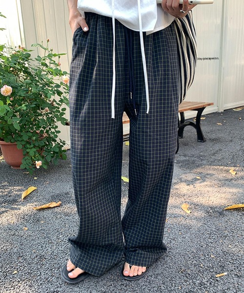 MEMECLE(メメクル)の「【 MEMECLE / メメクル 】チェックワイドイージーパンツ(その他パンツ・レディース・ブラック/ブルー・M/L/S)」の13枚目の写真