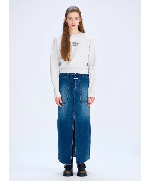 MARITHE + FRANCOIS GIRBAUD(マリテフランソワジルボー)の「NEW CLASSIC LOGO SWEATSHIRT(スウェット・レディース・ヘザーグレー/ライトブルー・SMALL/MEDIUM/LARGE/X-LARGE)」の4枚目の写真