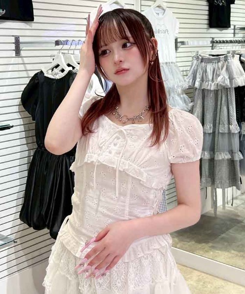 FickleBebe(フィクルベベ)の「パフスリーブコルセットブラウス(シャツ/ブラウス・レディース・ホワイト/サックスブルー/ブラック・FREE)」の6枚目の写真