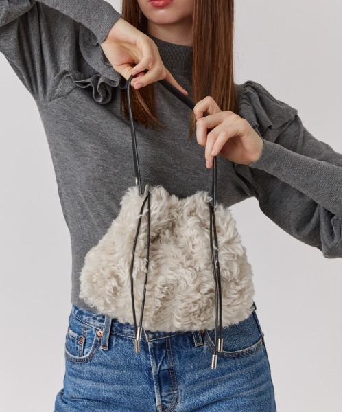 Chapeau d' O（シャポードオー）の「Chapeau d' O  Curly Draw String Bag / シャポードオー（ハンドバッグ・レディース・ライトベージュ/ブラック・FREE）」の13枚目の写真