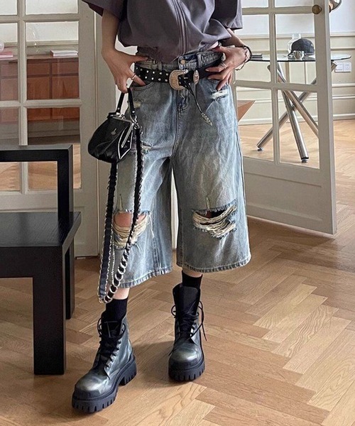 HALEY PESCA(ヘーリーペスカ)の「HALEY PESCA/Y2K ダメージハーフデニム(デニムパンツ・レディース・ブルー・SMALL/MEDIUM/LARGE)」の5枚目の写真