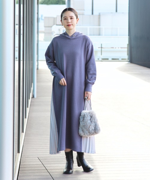 セール】【4色展開】サイド プリーツ フーディー ワンピース