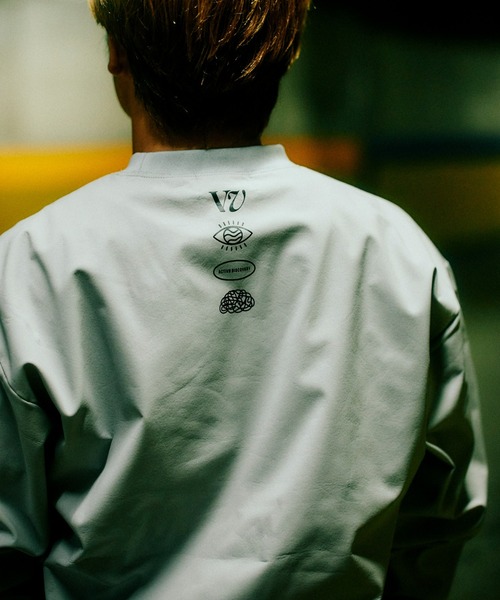 Rivvia PROJECTS(リヴィアプロジェクツ)の「【Rivvia Projects】GAMING CREW(スウェット・メンズ・グレー/ブラック・X-LARGE/MEDIUM/LARGE)」の8枚目の写真