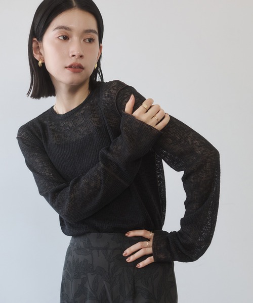 hunch(ハンチ)の「配色メロウ シアートップス(Tシャツ/カットソー・レディース・ブラック/オフホワイト/ライトカーキ/ブラウン・FREE)」の2枚目の写真