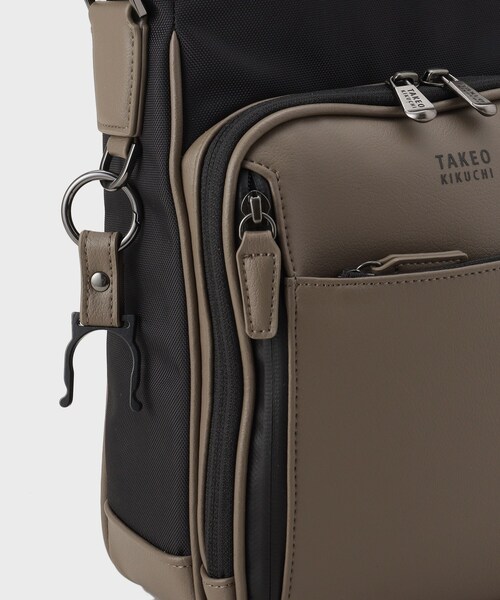 TAKEO KIKUCHI(タケオキクチ)の「【撥水機能】 CORDLEY(R)スマートショルダー(ショルダーバッグ・メンズ・ブラック/ブラウン系その他/チャコールグレー/ブルー系その他・00)」の19枚目の写真