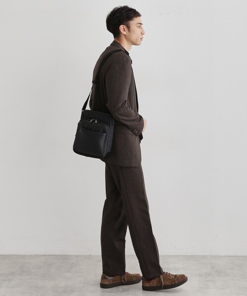 TAKEO KIKUCHI(タケオキクチ)の「【撥水機能】 CORDLEY(R)スマートショルダー(ショルダーバッグ・メンズ・ブラック/ブラウン系その他/チャコールグレー/ブルー系その他・00)」の22枚目の写真