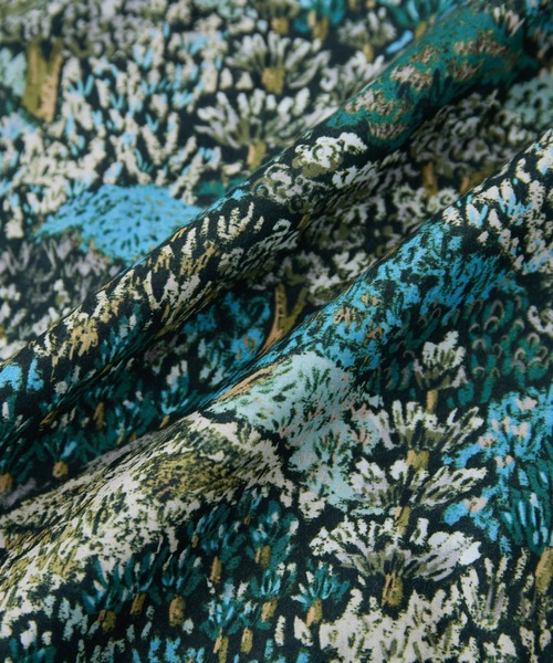 LA MARINE FRANCAISE(マリン フランセーズ)の「リバティプリントギャザーブラウス(シャツ/ブラウス・レディース・グリーン/ブルー・FREE)」の11枚目の写真