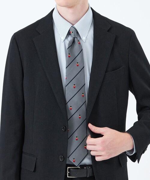 MACKINTOSH PHILOSOPHY(マッキントッシュ フィロソフィー)の「バッキンガムベア×ストライプ レギュラータイ(ネクタイ・メンズ・チャコールグレー/ブルー系その他7/ダークネイビー・FREE)」の4枚目の写真