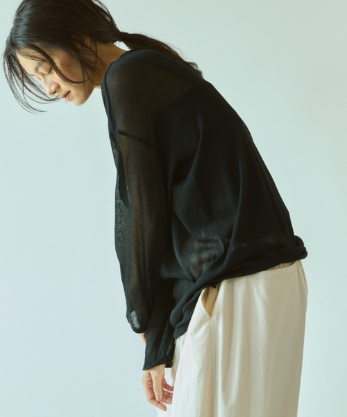 Libra Cue（リブラ キュー）の「Vネックシアーニット（ニット/セーター・レディース・グレー/アイボリー/ブラック・FREE）」の16枚目の写真