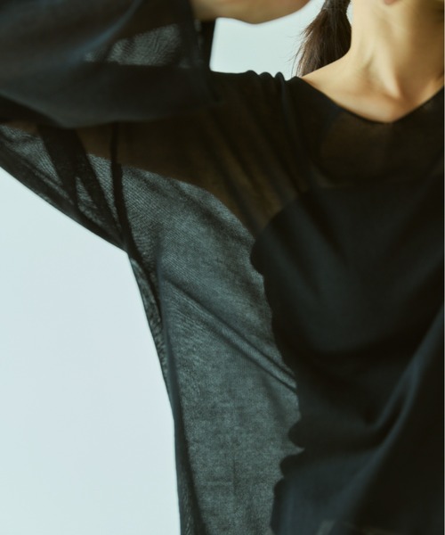 Libra Cue（リブラ キュー）の「Vネックシアーニット（ニット/セーター・レディース・グレー/アイボリー/ブラック・FREE）」の19枚目の写真