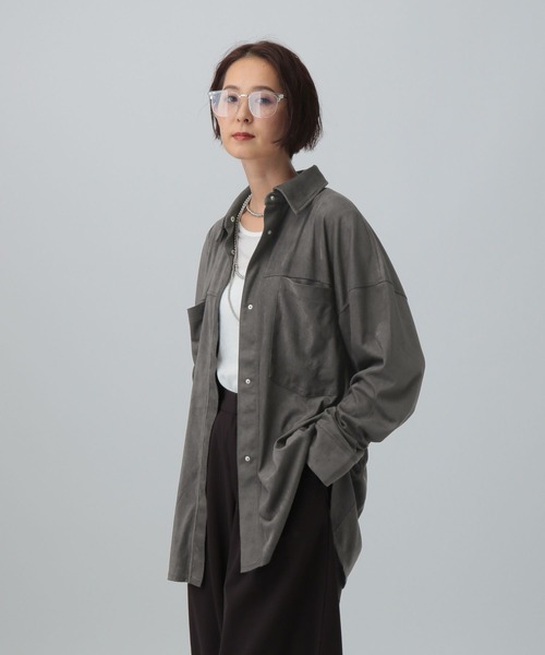 LEPSIM(レプシィム)の「フェイクスエードシャツチュニック 582445(シャツ/ブラウス・レディース・キャメル/カーキブラウン/チャコールグレー・FREE)」の21枚目の写真