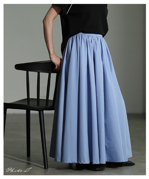 Sawa a la mode（サワアラモード）の「ブロードギャザーフレアロングスカート（スカート・レディース・ブルー/ブラック/モカ・FREE）」の4枚目の写真