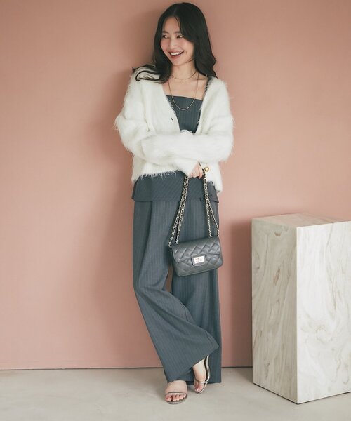 La boutique BonBon(ラブティックボンボン)の「【オウレンティ】マットタッチキルティングチェーンバッグ(ハンドバッグ・レディース・オフホワイト/ピンク/ダークグレー・FREE)」の4枚目の写真