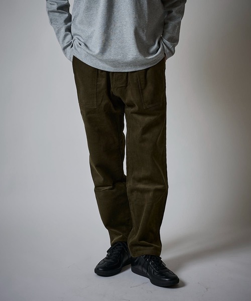 Gramicci（グラミチ）の「【Gramicci/グラミチ】CORDUROY LOOSE TAPERED RIDGE PANTS / ルーズテーパードコーデュロイパンツ G5FU-P074（その他パンツ・メンズ・オフホワイト/オリーブ/ダークブラウン/キャメル・SMALL/MEDIUM/LARGE/X-LARGE）」の13枚目の写真