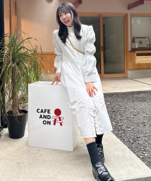 Mejoul（メジュール）の「ボリュームパフスリーブシャツワンピース（シャツワンピース・レディース・ホワイト・M/L）」の12枚目の写真