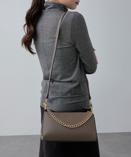 Lui's（ルイス）の「MILLELA FIRENZE / レザーショルダーバッグ（ショルダーバッグ・レディース・モカ/ブラック・FREE）」の4枚目の写真