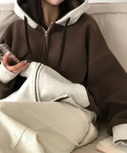 Teem Store(チームストア)の「【再入荷】バイカラーオーバーサイズダブルZIPパーカー ジャケット(パーカー・レディース・ネイビー/ブラウン・F)」の15枚目の写真