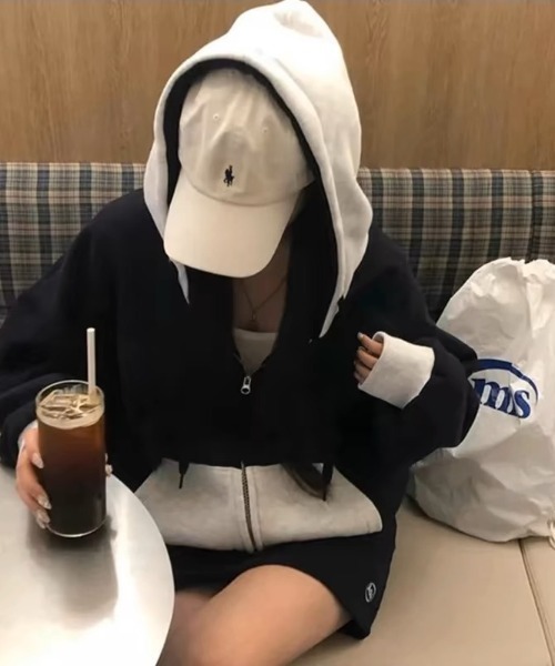 Teem Store(チームストア)の「【再入荷】バイカラーオーバーサイズダブルZIPパーカー ジャケット(パーカー・レディース・ネイビー/ブラウン・F)」の11枚目の写真