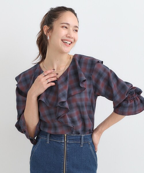 DRESKIP(ドレスキップ)の「【S-LL】きれいめカジュアルに チェック柄フリルブラウス(シャツ/ブラウス・レディース・アイボリー系1/ワイン系1/ダークブラウン系1・01/02/03/04)」の12枚目の写真