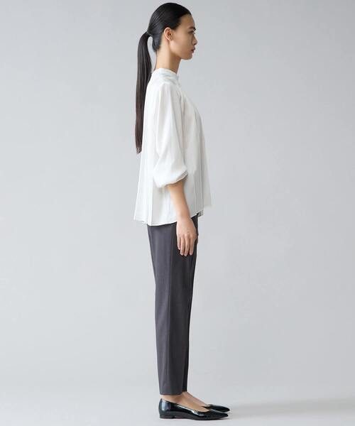 Tiara（ティアラ）の「ハイネックプリーツブラウス（シャツ/ブラウス・レディース・ホワイト/ボルドー/ブラウン・FREE）」の7枚目の写真