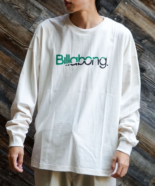 BILLABONG（ビラボン）の「【直営店限定】BILLABONG メンズ スライスロゴ プリント ロンＴ 【2025年秋冬モデル】/ビラボンフロントロゴプリント長袖ロンT（Tシャツ/カットソー・メンズ・クリーム/ブラック/ブルー系その他/ホワイト・SMALL/LARGE/X-LARGE/MEDIUM）」の2枚目の写真
