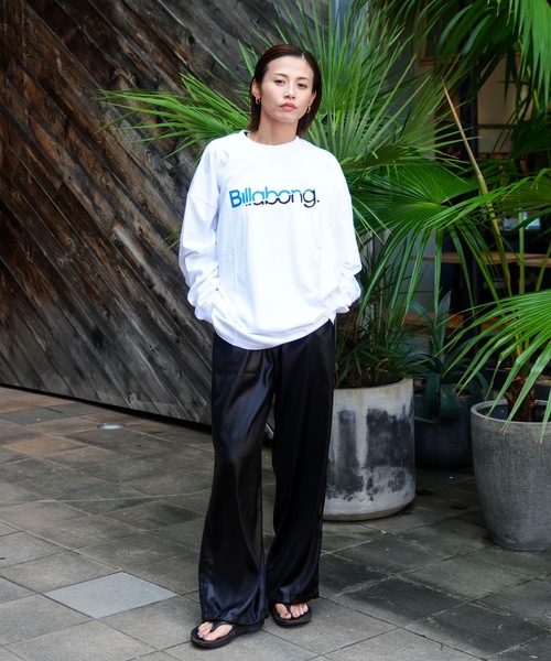 BILLABONG（ビラボン）の「【直営店限定】BILLABONG メンズ スライスロゴ プリント ロンＴ 【2025年秋冬モデル】/ビラボンフロントロゴプリント長袖ロンT（Tシャツ/カットソー・メンズ・クリーム/ブラック/ブルー系その他/ホワイト・SMALL/LARGE/X-LARGE/MEDIUM）」の16枚目の写真