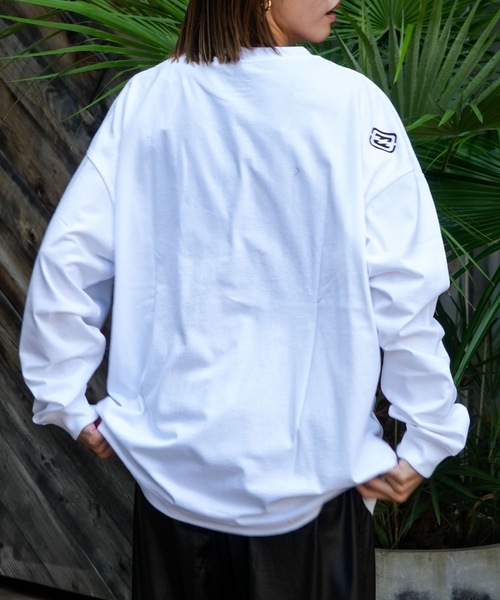 BILLABONG（ビラボン）の「【直営店限定】BILLABONG メンズ スライスロゴ プリント ロンＴ 【2025年秋冬モデル】/ビラボンフロントロゴプリント長袖ロンT（Tシャツ/カットソー・メンズ・クリーム/ブラック/ブルー系その他/ホワイト・SMALL/LARGE/X-LARGE/MEDIUM）」の20枚目の写真