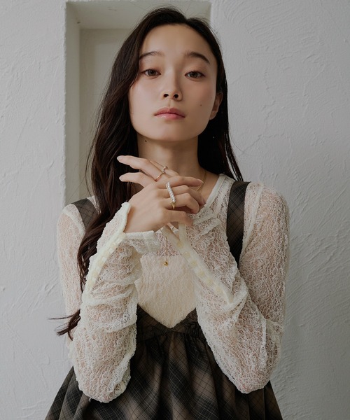 apres jour clair(アプレジュールクレア)の「【apres jour clair】袖ボタンレーストップス(Tシャツ/カットソー・レディース・アイボリー/ブラウン系その他/ベージュ・X-LARGE/フリー)」の8枚目の写真