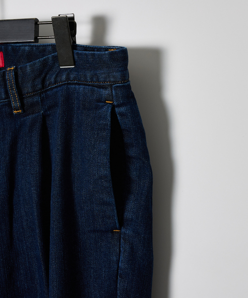 RED CARD TOKYO（レッドカード）の「【RED CARD TOKYO】Slack / デニムスラックス（デニムパンツ・メンズ・ブラック/インディゴブルー・28/29/30/31/32）」の8枚目の写真