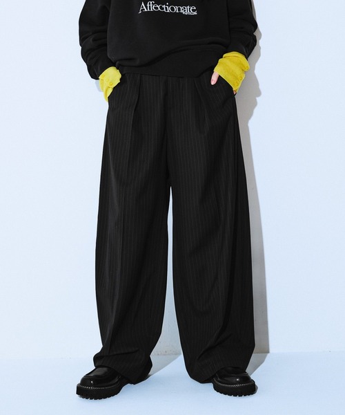 JEANASIS（ジーナシス）の「センタープレスコクーンパンツ/600724（スラックス・レディース・モカ/ブラック/オフホワイト/ブラック系・MEDIUM/SMALL）」の3枚目の写真