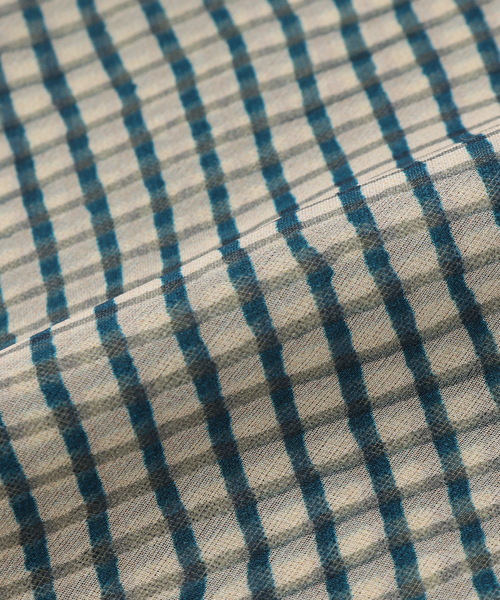 EDIFICE（エディフィス）の「BLECK(ブレック) tattersall スカーフ（バンダナ/スカーフ・メンズ・マスタード/オレンジ/ブルー系その他・FREE）」の6枚目の写真