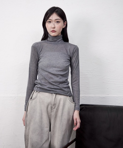 Y/lim(イリム)の「ドライタッチハイネックシアーロンT 長袖(Tシャツ/カットソー・レディース・グレー/ピンク/ブラウン・FREE)」の20枚目の写真