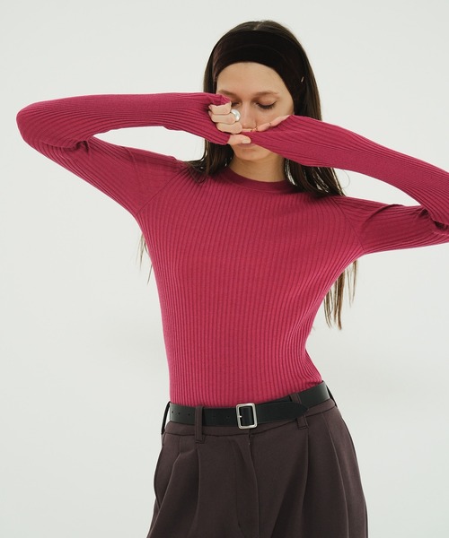 CLANE（クラネ）の「SHEER RIB KNIT TOPS（ニット/セーター・レディース・アイボリー/ピンク/グレー/ブラック・2/1）」の5枚目の写真