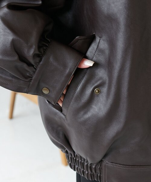 【ユニセックス】ボア衿付きフェイクレザーブルゾン セール】【衿取り外し可能/ユニセックス】ボア衿付きフェイクレザー