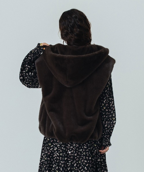 ローズバッド（ROSE BUD）/FAUXFUR VEST セール】FAUXFUR VEST（ベスト）｜ROSE BUD（ローズバッド）の