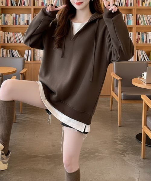 cammie(キャミー)の「カットソーレイヤード風トップス(Tシャツ/カットソー・レディース・ブラウン/ベージュ・M/L)」の6枚目の写真